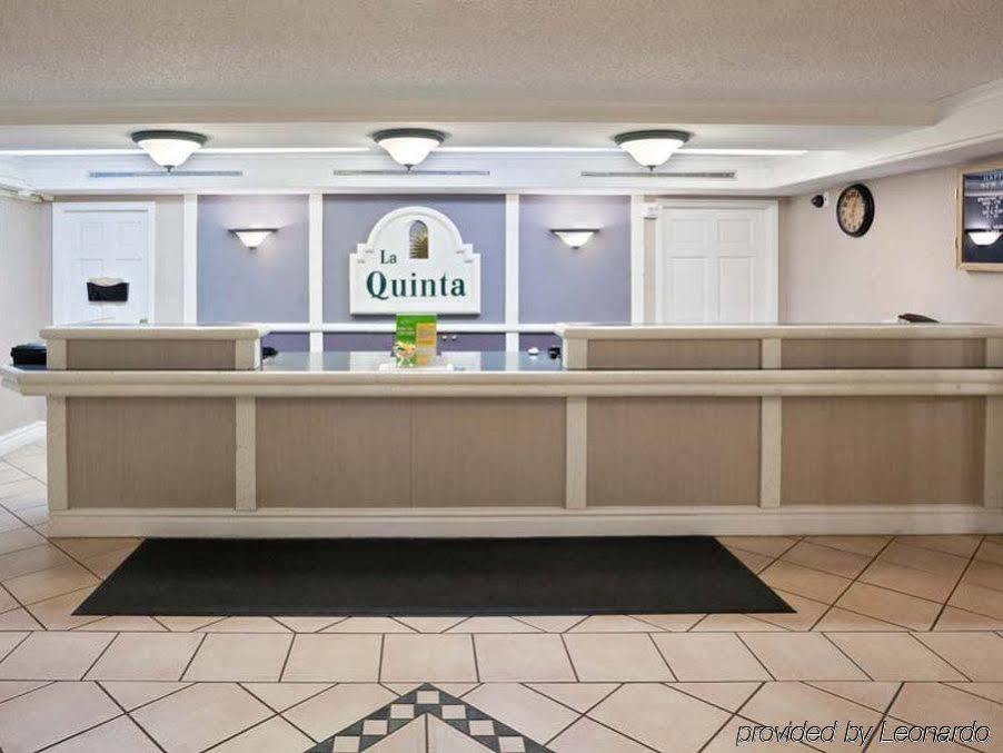 La Quinta Inn By Wyndham Omaha West Exterior photo